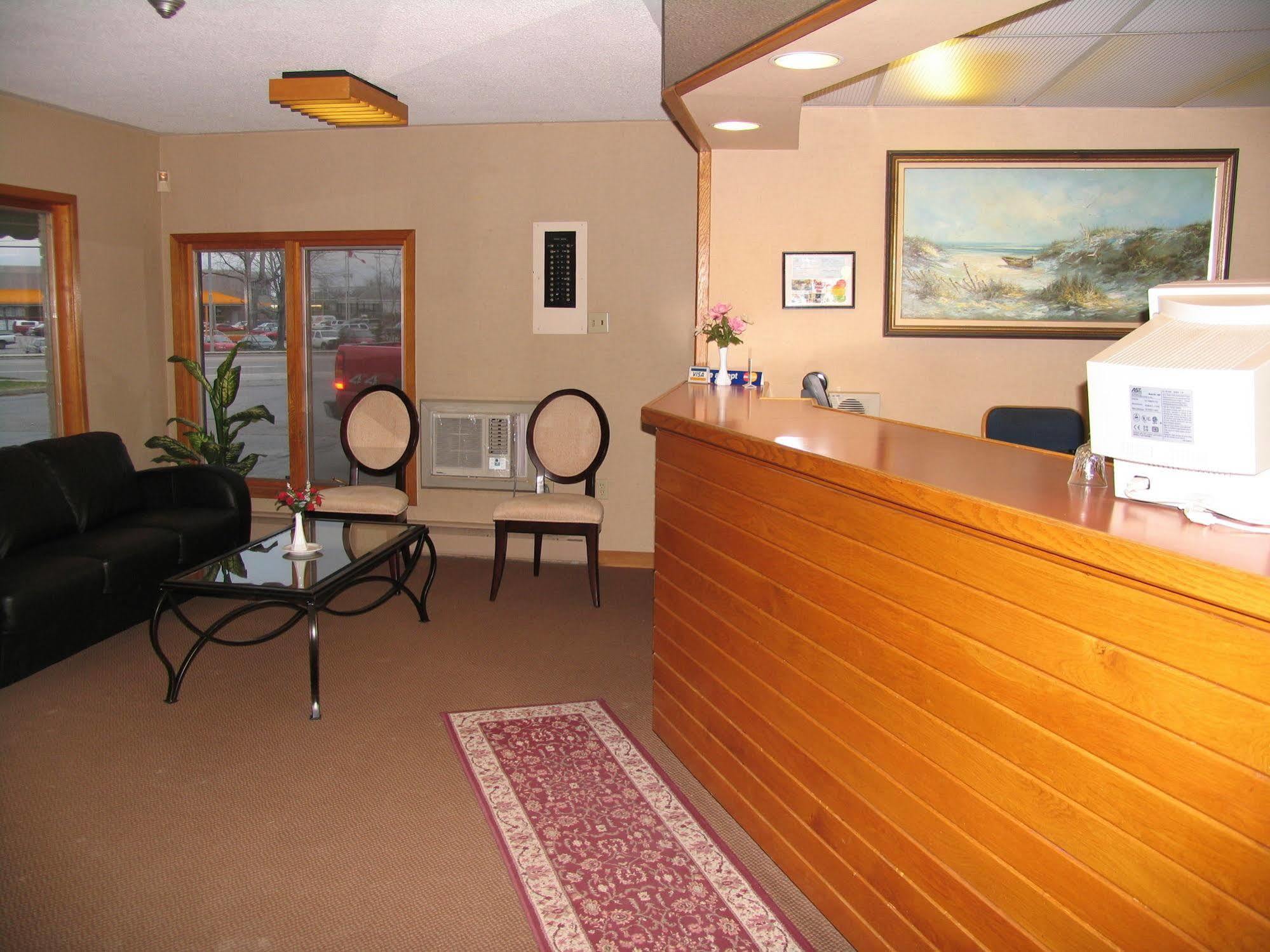 Seven Oakes Motel Kingston Eksteriør bilde
